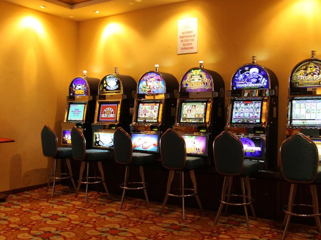 Aloha Sol Hotel And Casino Сантьяго-де-лос-Трейнта-Кабальєрос Екстер'єр фото